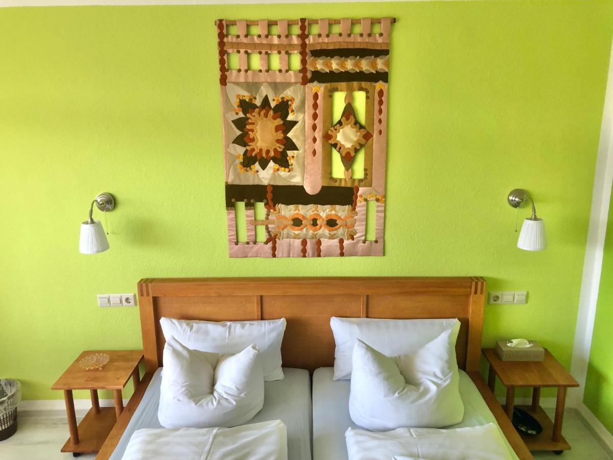 Hotel Haus Am Kurpark à Schömberg Extérieur photo